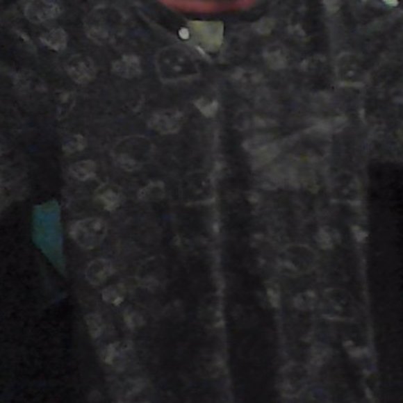 short sleeve boy shirt with skulls and ghost design - Picture 2 of 4